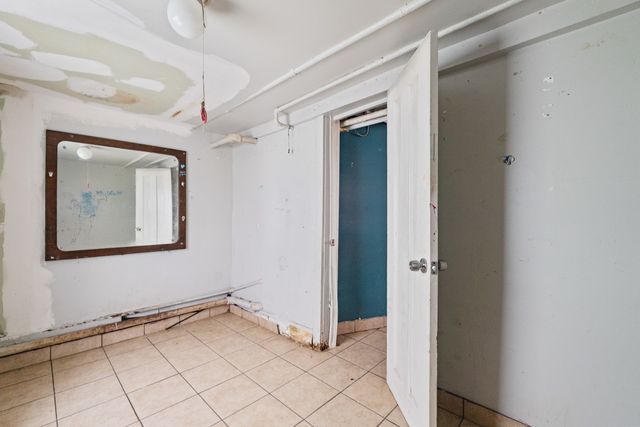 2706 S Trumbull Avenue, Chicago, IL 60623