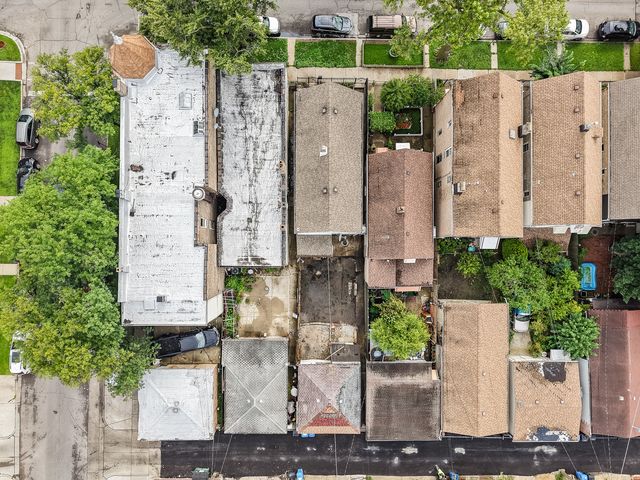 2706 S Trumbull Avenue, Chicago, IL 60623