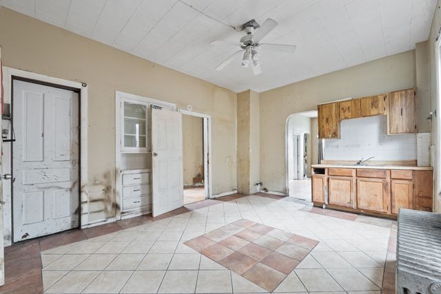 2706 S Trumbull Avenue, Chicago, IL 60623