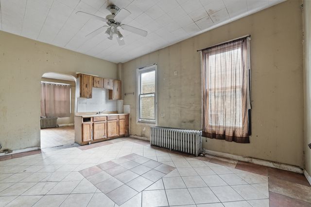 2706 S Trumbull Avenue, Chicago, IL 60623