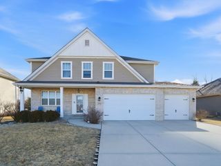 20913 Lakewoods Lane, Shorewood, IL 60404