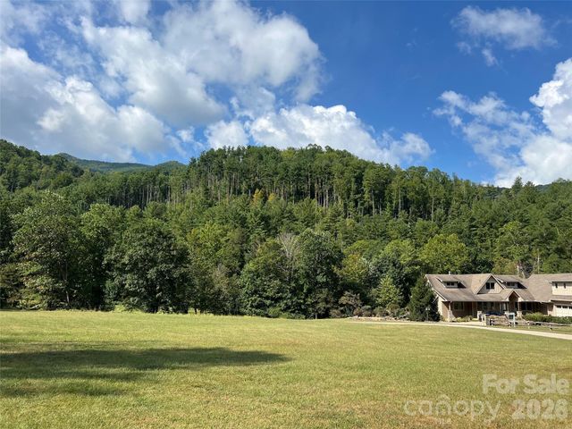 000 Shining Rock Drive 2, Canton, NC 28716