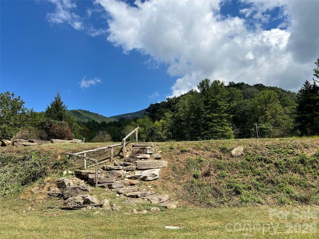000 Shining Rock Drive 2, Canton, NC 28716