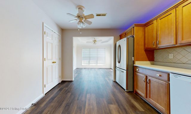 7210 Briscoe Vista Way, Louisville, KY 40228