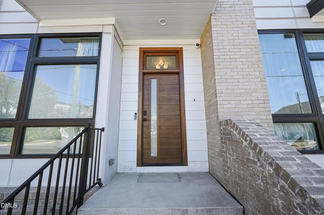 528 N Roxboro Street, Durham, NC 27701