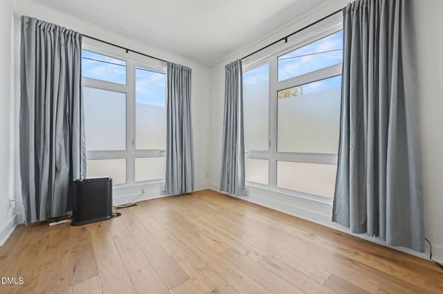 528 N Roxboro Street, Durham, NC 27701