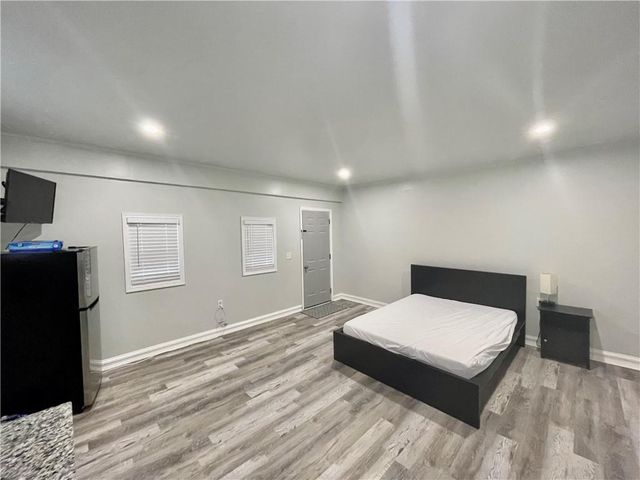 6068 Tracy Valley Drive, Norcross, GA 30093