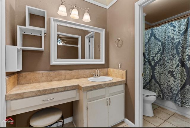 107 S Parkridge Drive, Benton, LA 71006