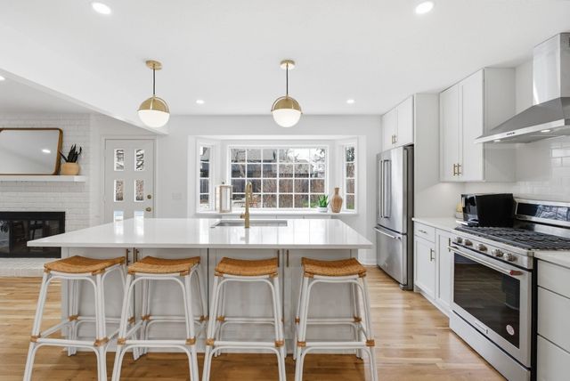 8322 Limerick St, Wichita, KS 67206