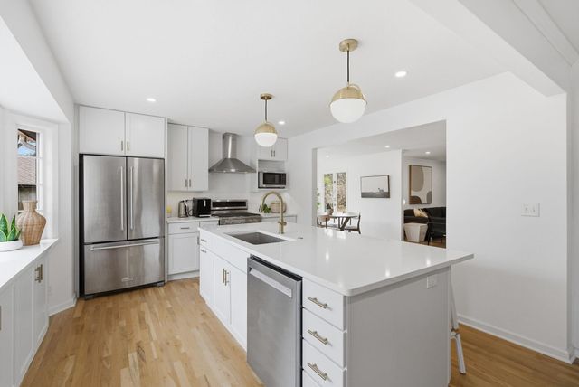 8322 Limerick St, Wichita, KS 67206