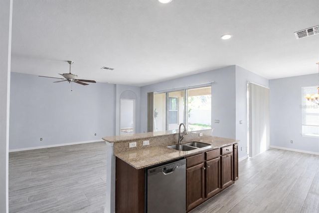 4440 67TH STREET E, Bradenton, FL 34203