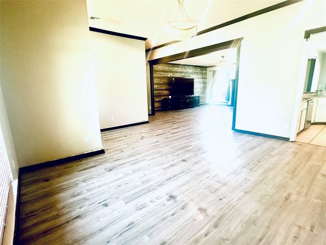 16355 Cobblestone Circle, Choctaw, OK 73020
