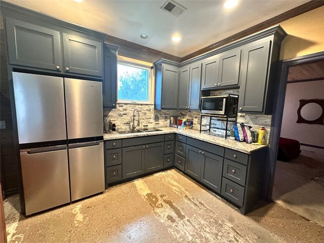16355 Cobblestone Circle, Choctaw, OK 73020