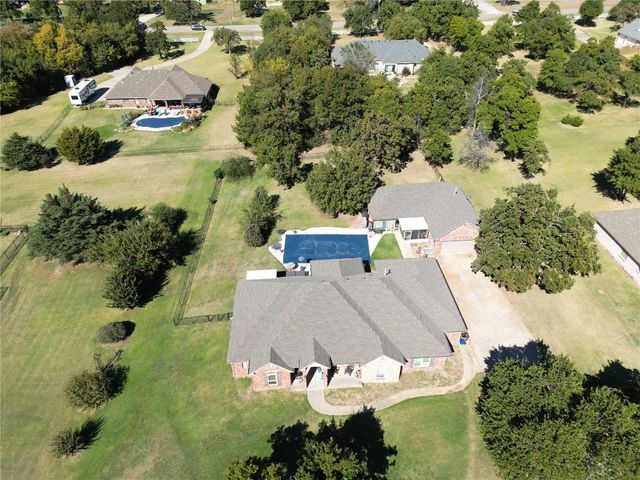 16355 Cobblestone Circle, Choctaw, OK 73020