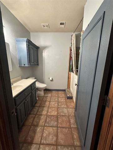 16355 Cobblestone Circle, Choctaw, OK 73020
