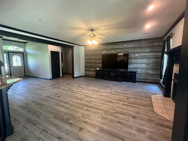 16355 Cobblestone Circle, Choctaw, OK 73020