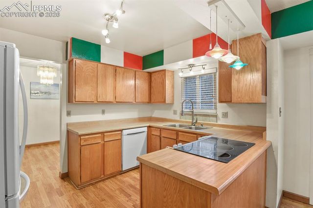 5523 Wilkerson Pass Drive, Colorado Springs, CO 80917