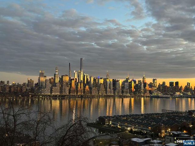 7400 Boulevard East 3C, North Bergen, NJ 07047