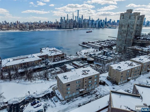 7400 Boulevard East 3C, North Bergen, NJ 07047