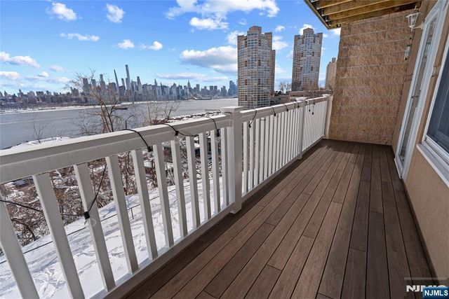 7400 Boulevard East 3C, North Bergen, NJ 07047