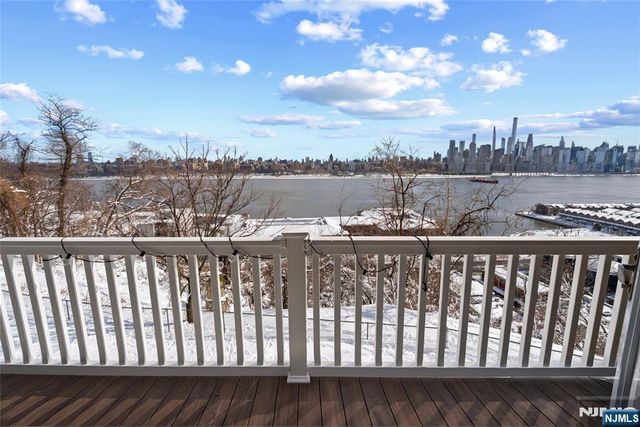 7400 Boulevard East 3C, North Bergen, NJ 07047