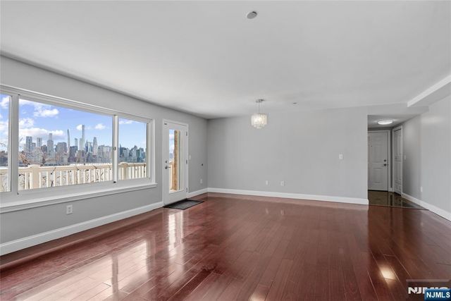 7400 Boulevard East 3C, North Bergen, NJ 07047