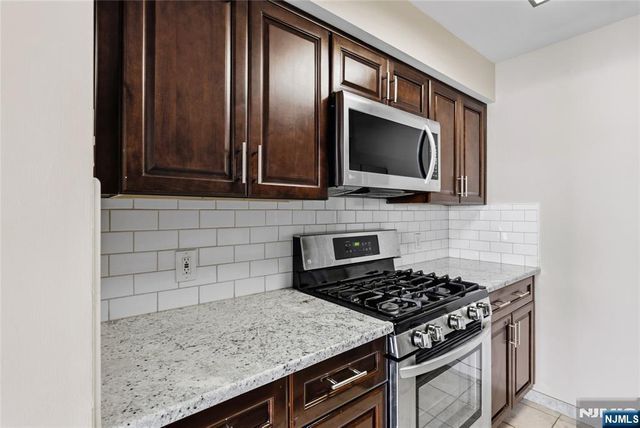 7400 Boulevard East 3C, North Bergen, NJ 07047