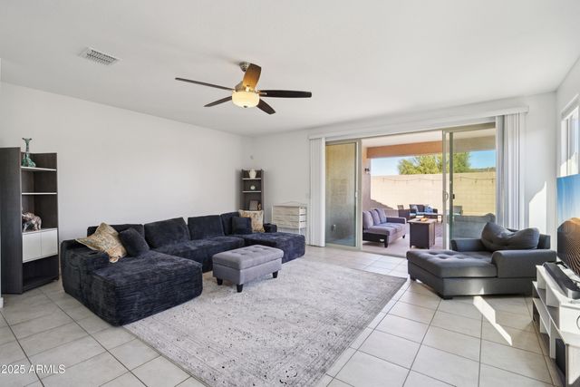 13554 W BRILES Road, Peoria, AZ 85383