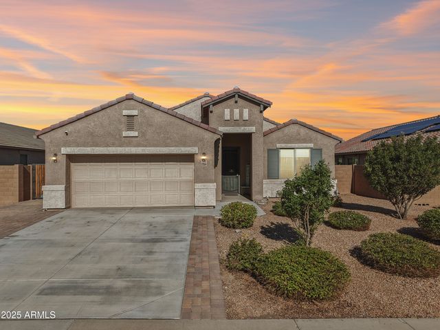 13554 W BRILES Road, Peoria, AZ 85383