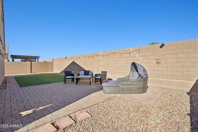 13554 W BRILES Road, Peoria, AZ 85383