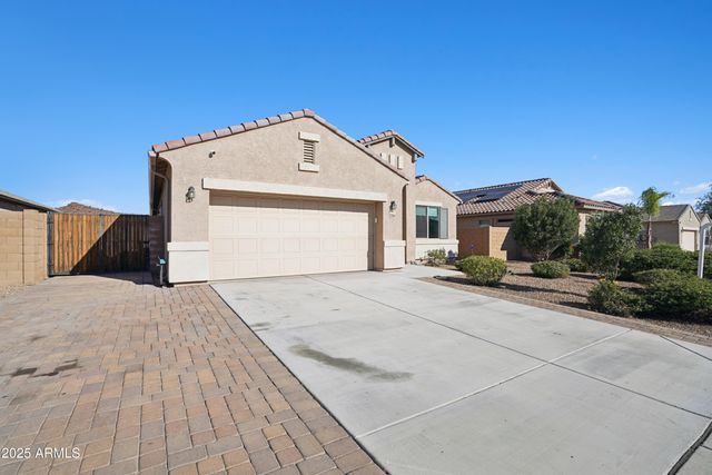 13554 W BRILES Road, Peoria, AZ 85383