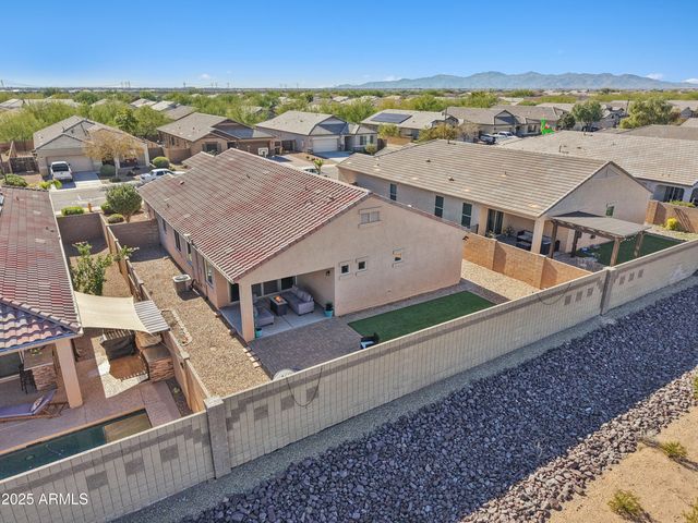 13554 W BRILES Road, Peoria, AZ 85383