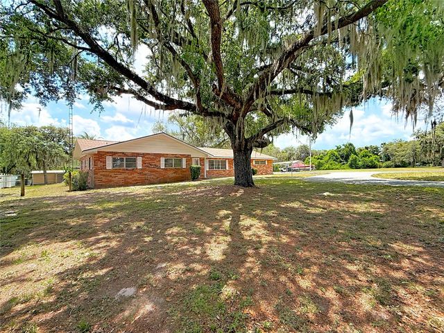 1112 CABALLO ROAD, Leesburg, FL 34748