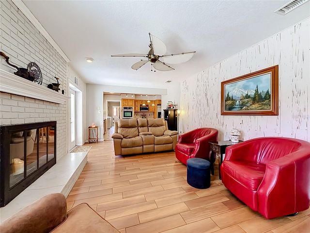 1112 CABALLO ROAD, Leesburg, FL 34748