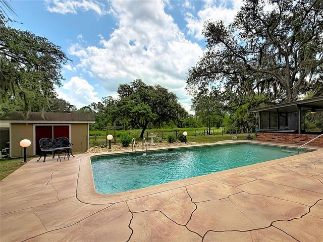 1112 CABALLO ROAD, Leesburg, FL 34748