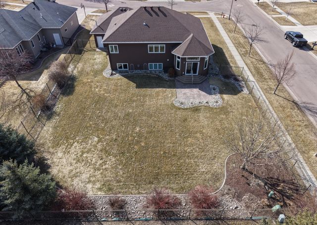4195 Furnberg Place S, Fargo, ND 58104