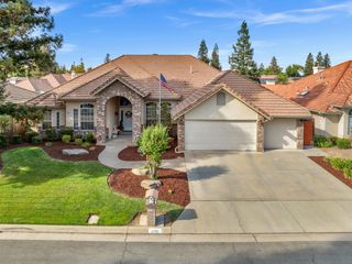 1290 E Everglade Avenue, Fresno, CA 93720