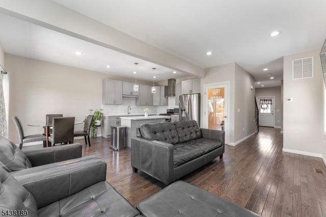 78 Valerie Dr 78, Manville Boro, NJ 08835