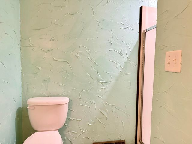 1018 S Lillian Avenue, Bolivar, MO 65613