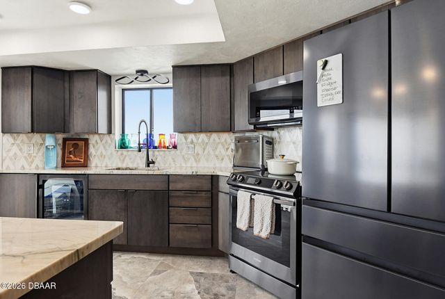 2425 S Atlantic Ave Apt 1607, Daytona Beach Shores, FL 32118
