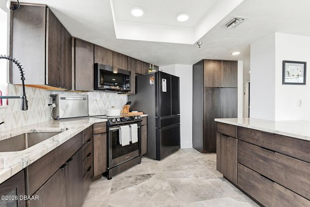 2425 S Atlantic Ave Apt 1607, Daytona Beach Shores, FL 32118