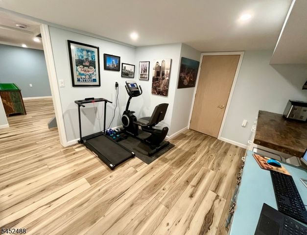 410 Lexington Ave, Cranford Twp., NJ 07016