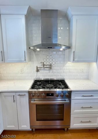 410 Lexington Ave, Cranford Twp., NJ 07016
