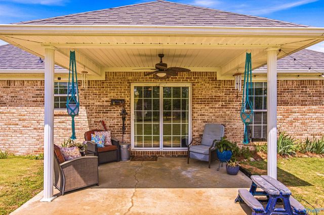 16104 Kyle Moran Drive, Athens, AL 35614