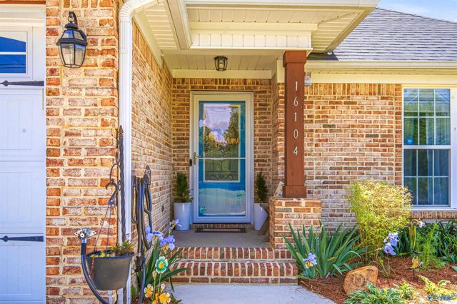 16104 Kyle Moran Drive, Athens, AL 35614