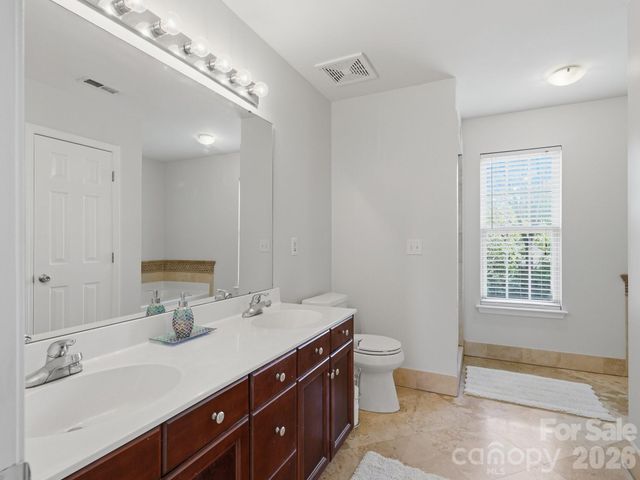 7313 Mapleridge Drive, Charlotte, NC 28210