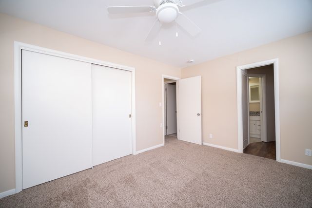 1424 Comanche Drive, Rockford, IL 61107