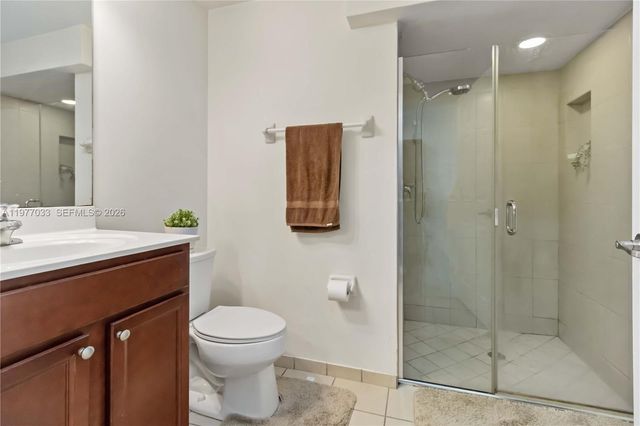 10268 NW 88th Ter, Doral, FL 33178