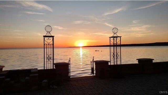 1 27th Avenue, Vienna, NY 13157