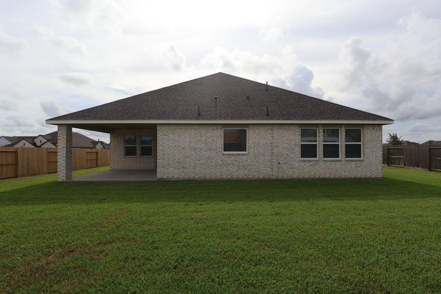 11918 Willow Way Avenue, Mont Belvieu, TX 77535